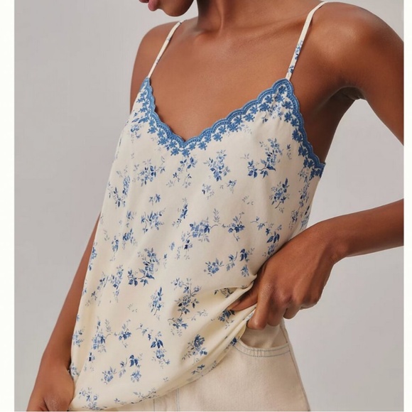 Reformation Tops - Reformation Shayna Top Blue Ivory Floral Camisole Casual